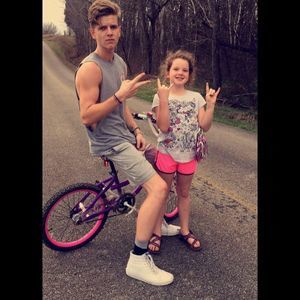 Meet your Posher, Caleb